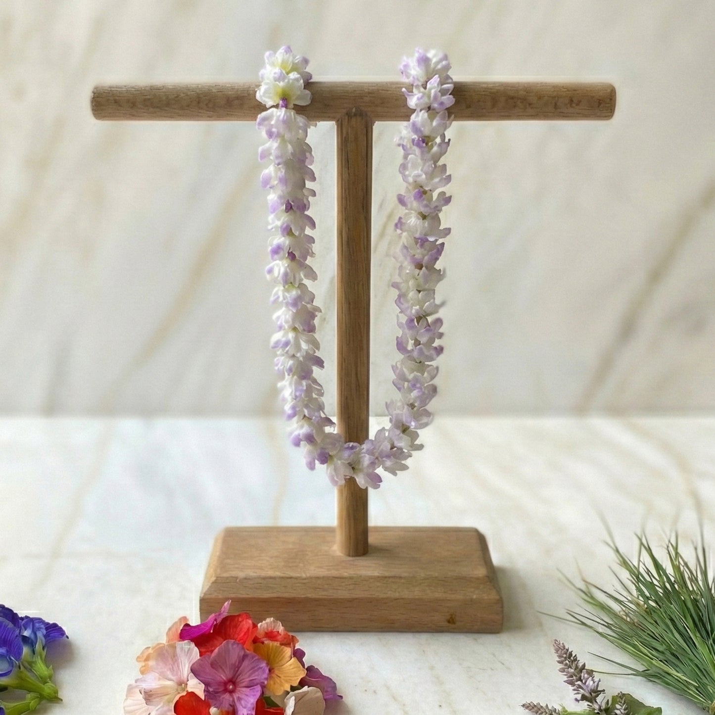 Shuddh Puja Premium Fresh Flower Kit for Monday(Somvar) Shiv Puja - Complete Flower Combo