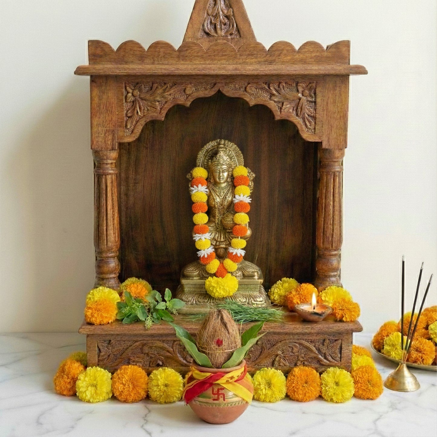 Shuddh Puja Premium Fresh Flower Kit for Thursday Laxmi Puja - Complete Flower Combo